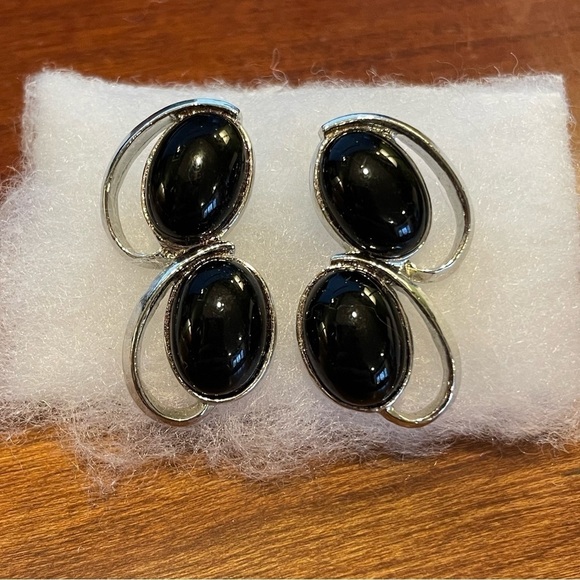 Vintage pierced earrings double stack of black and silver ovals - Picture 1 of 4